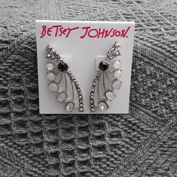 Betsey Johnson Jewelry - Betsey Johnson CRYSTAL WEB EARRINGS
